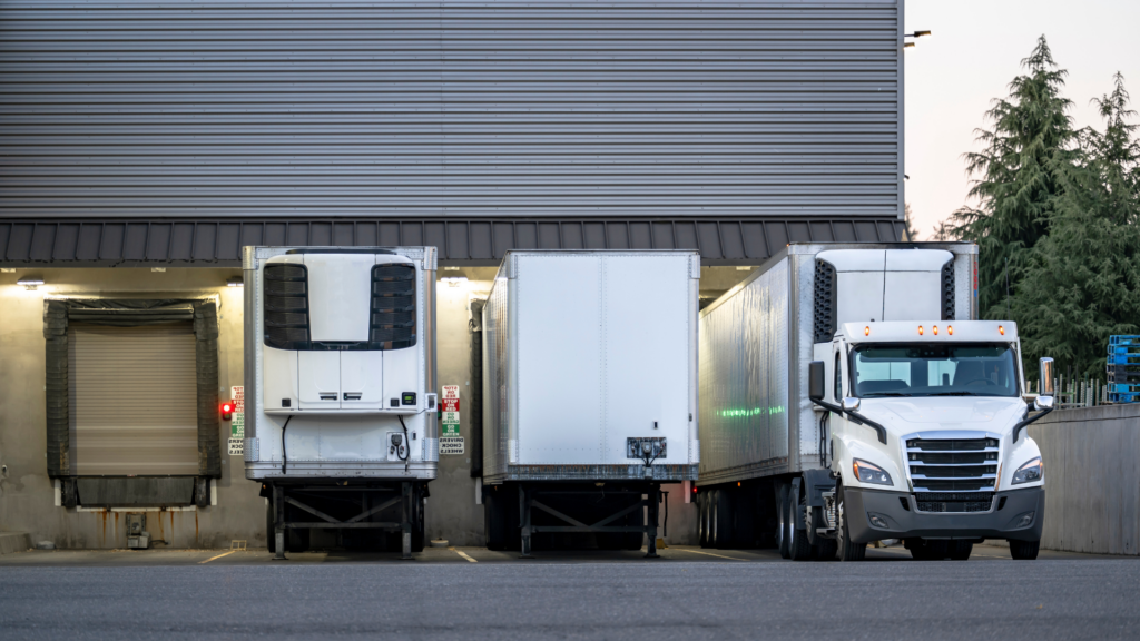 Refrigerated Storage: How Reefer Trailers Can Solve Your Space Challenges